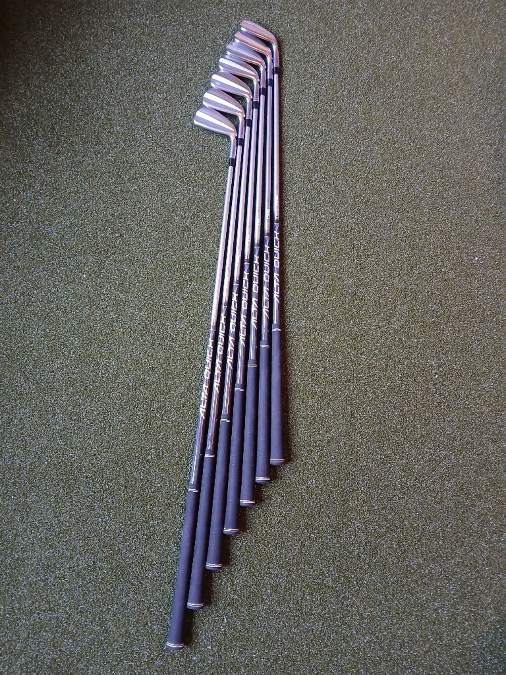 Ping I530 Iron Set | 5-PW, UW | Black Dot | Ping Alta Quick R Flex | 45g | UTX